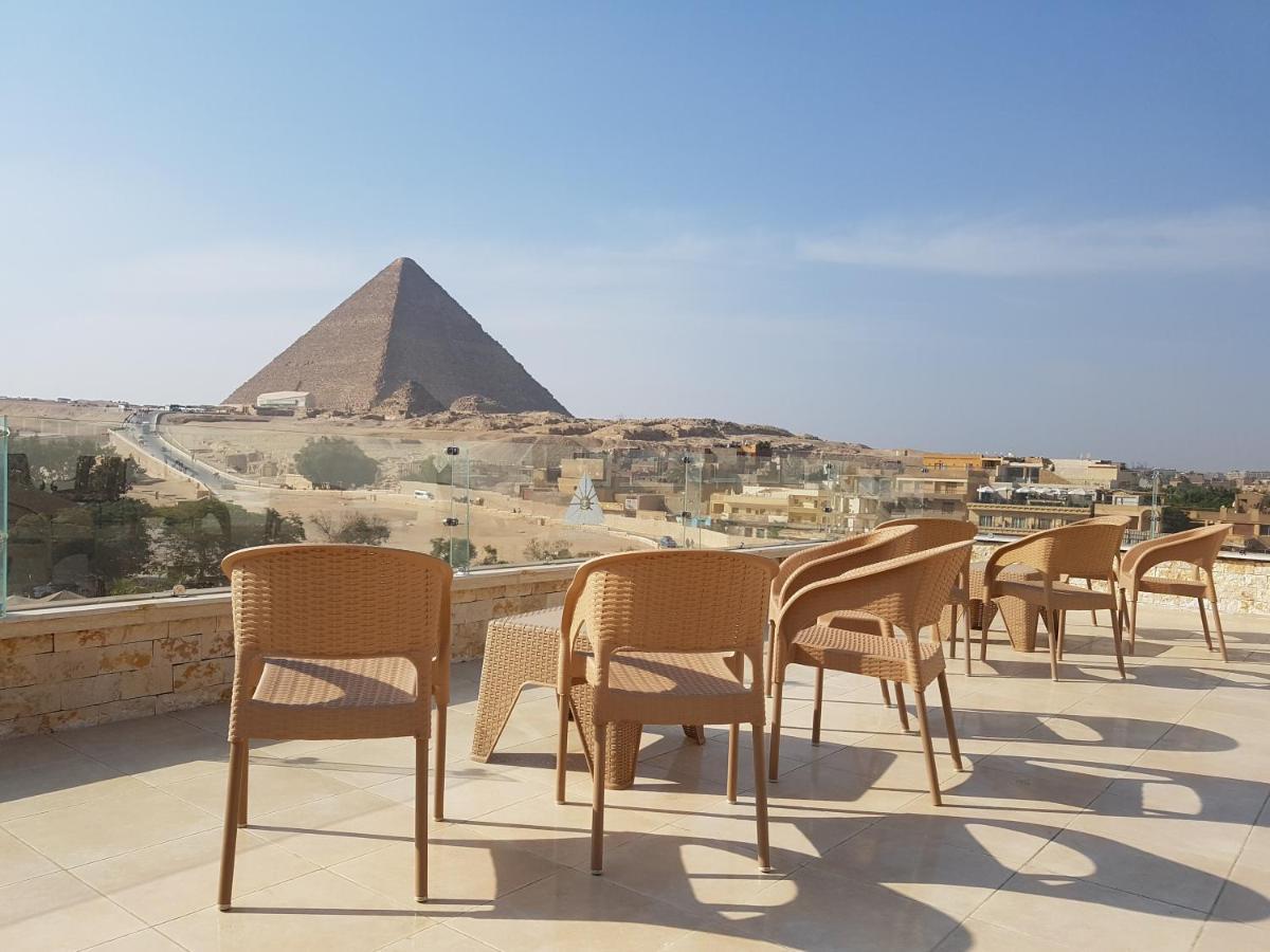 Sahara Pyramids Inn Кайро Екстериор снимка